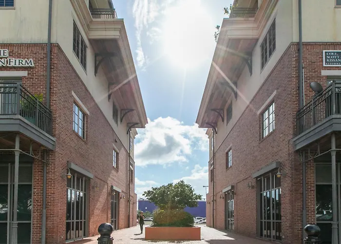 Stylish Dog-friendly Townhome With Firepit & Enclosed Yard - Blocks To Downtown Holiday home